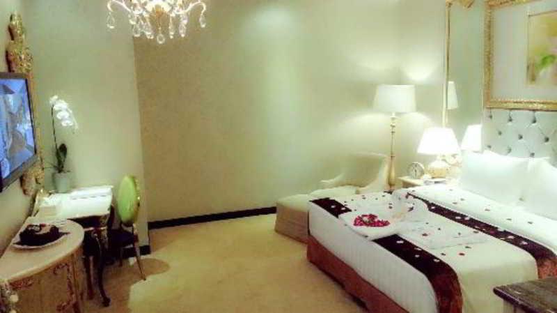 Hotel Amaroossa Royal Bogor Exterior foto